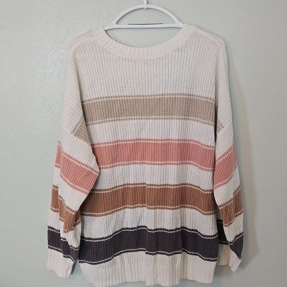 Hollister | Cozy Striped Crew Neck Sweater Size Medium